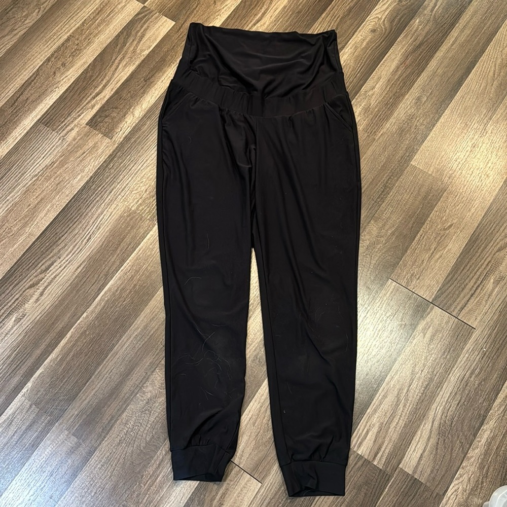 Maurice’s Maternity Joggers Small